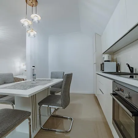 Russo Apartment *
